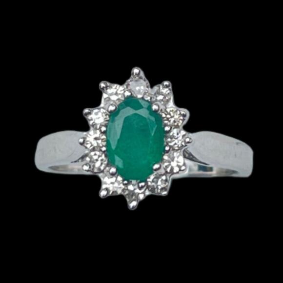 Vintage .52ct Emerald Diamond Ring 10k White Gold - Size 4 - Picture 1 of 1